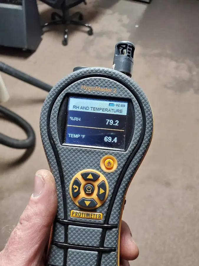 Moisture meter humidity assessment for Fire & Smoke Damage Restoration in Hilmar-Irwin